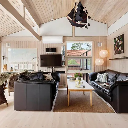 Tv1674-bindslev-klitrosevej-17 *